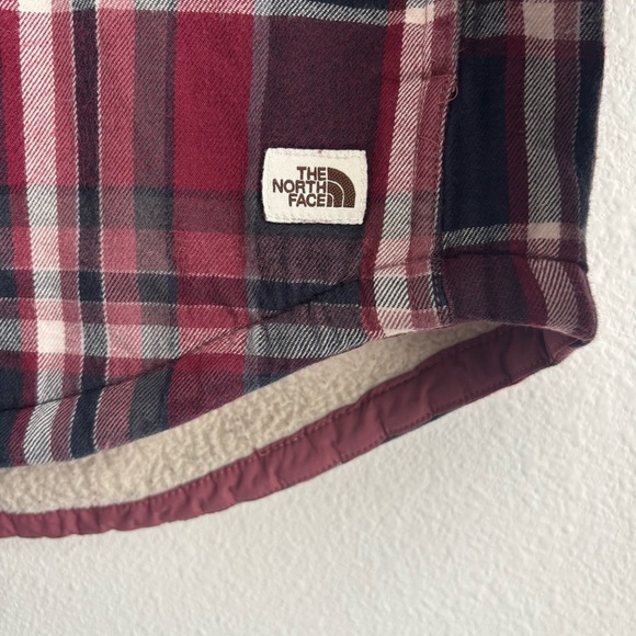 The North Face Women’s Campshire Fleece Lined Long Sleeve Red+Blk Plaid Shacket - Picture 9 of 13